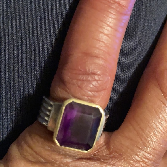 Movado ring - Picture 5 of 5